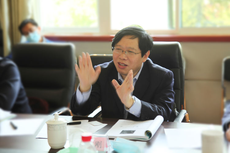 “氣力輸送連續供料關(guān)鍵設備”科技成果評價(jià)會(huì )在章丘豐源隆重舉行
