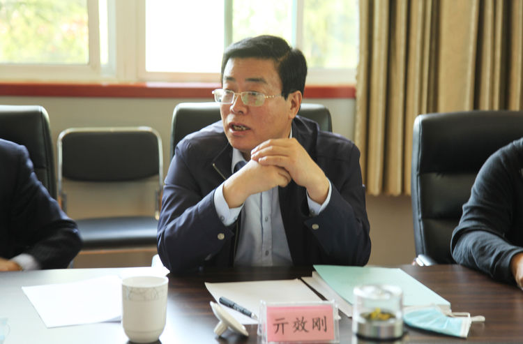“氣力輸送連續供料關(guān)鍵設備”科技成果評價(jià)會(huì )在章丘豐源隆重舉行